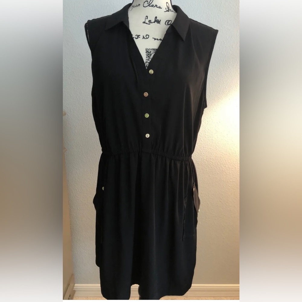 Alfani 6P Black Dress Sleeveless With Gold Buttons